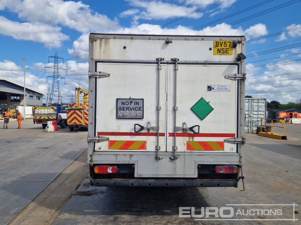 DAF 55.180 - Камион цистерна: снимка 4 DAF 55.180 - Камион цистерна: снимка 4