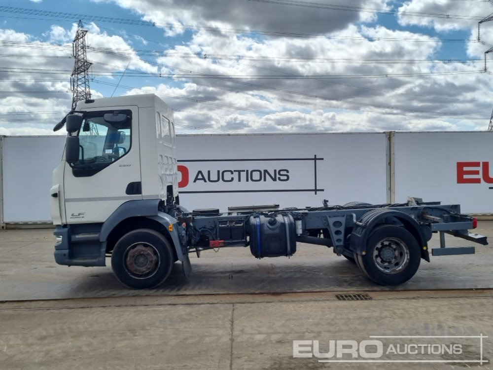DAF LF220 - Шаси кабина: снимка 2 DAF LF220 - Шаси кабина: снимка 2