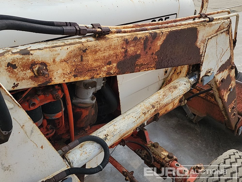 Трактор David Brown 885: снимка 23
