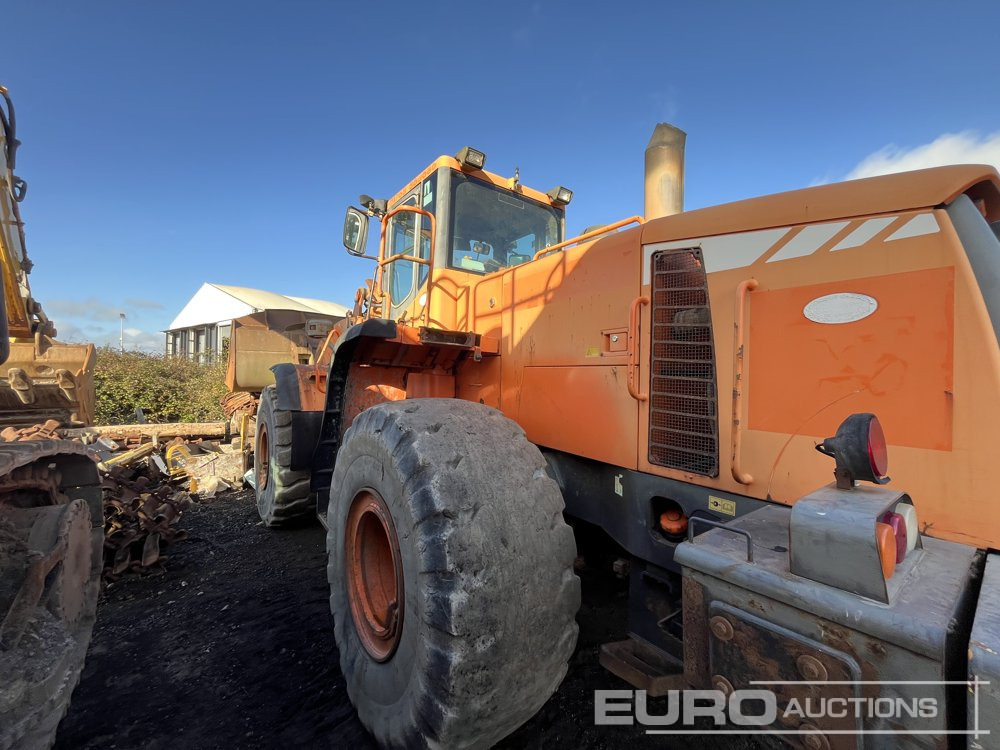 Doosan DL400 - Колесен товарач: снимка 3 Doosan DL400 - Колесен товарач: снимка 3
