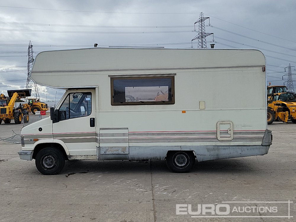 Fiat Ducato - Алковен кемпер: снимка 2 Fiat Ducato - Алковен кемпер: снимка 2