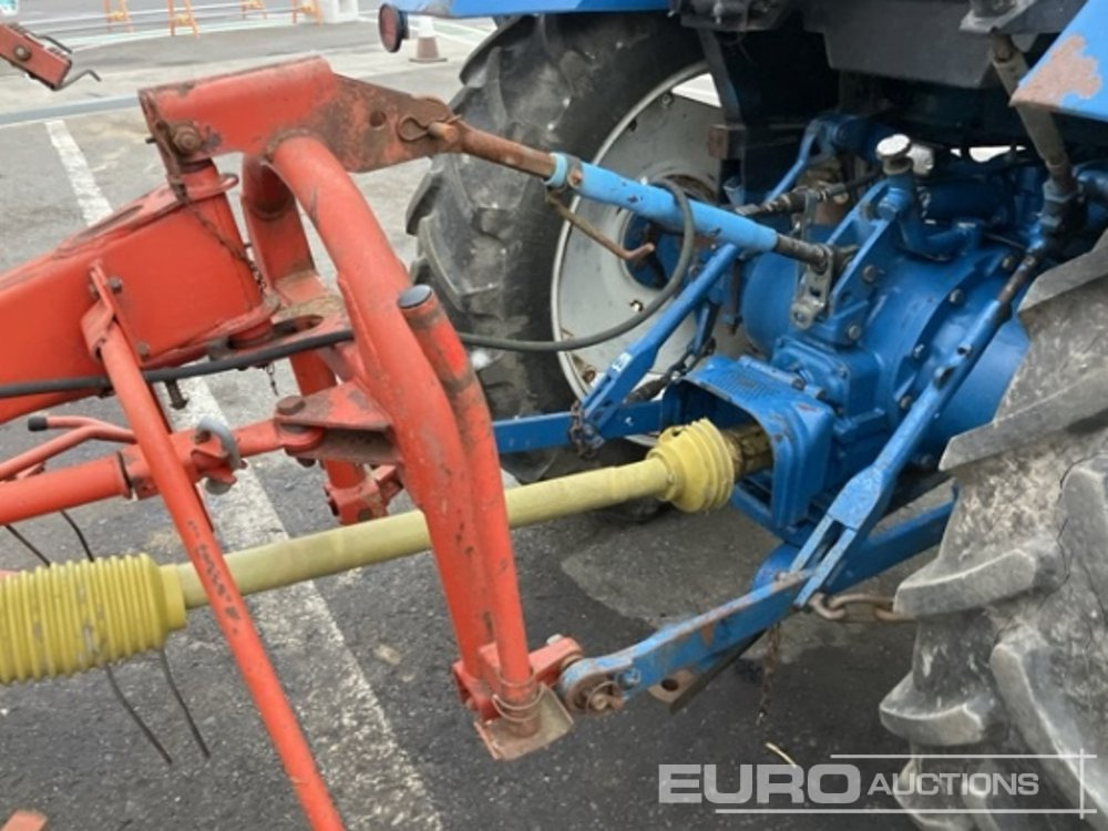 Трактор Ford 4130: снимка 7