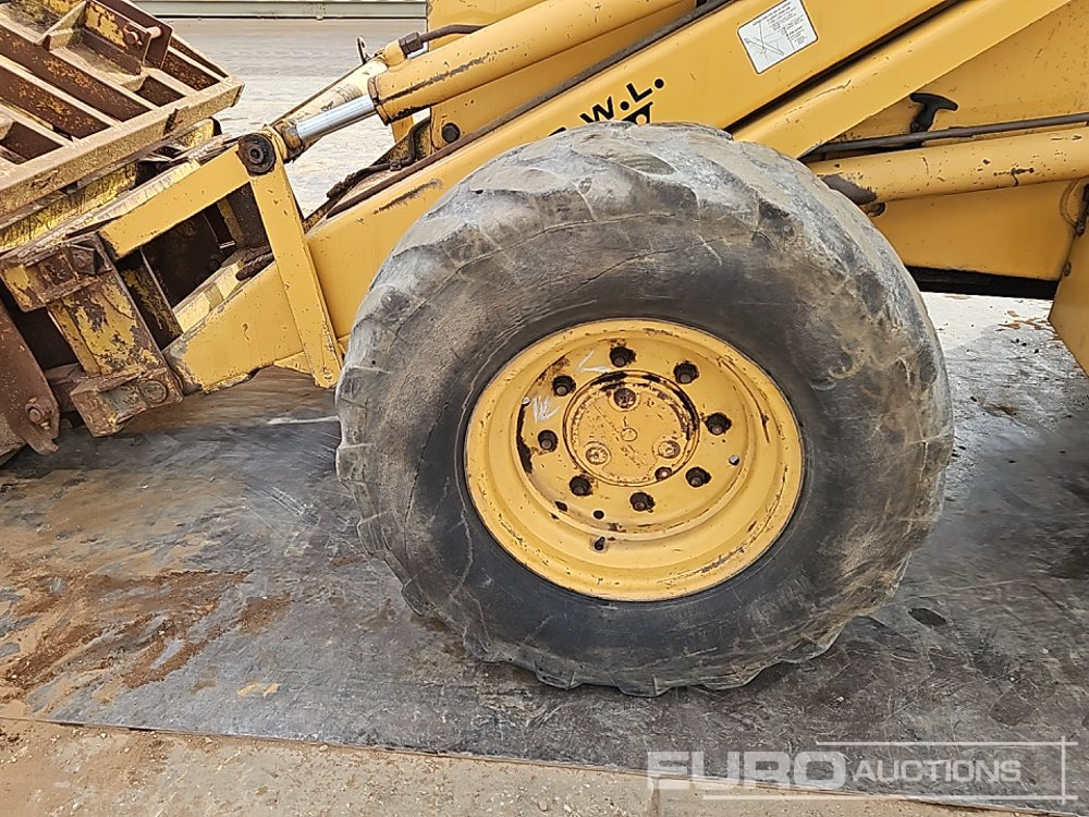 Багер-товарач Ford 675D: снимка 9