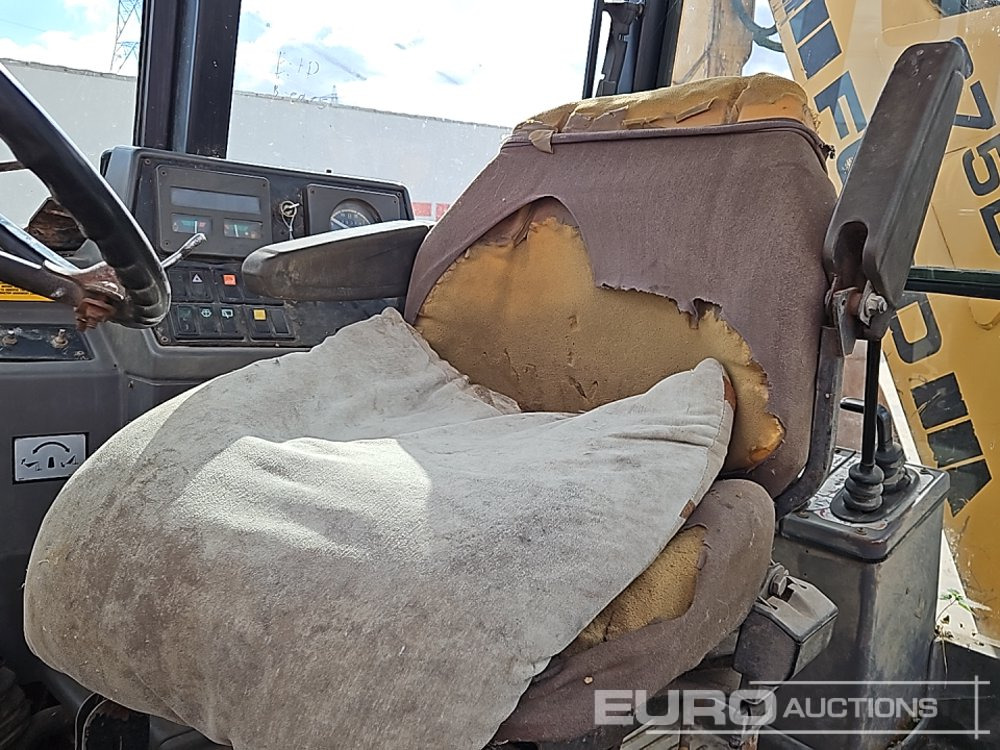 Багер-товарач Ford 675D: снимка 30