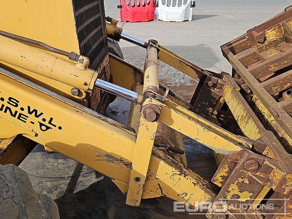 Багер-товарач Ford 675D: снимка 15