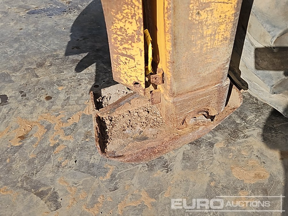 Багер-товарач Ford 675D: снимка 23