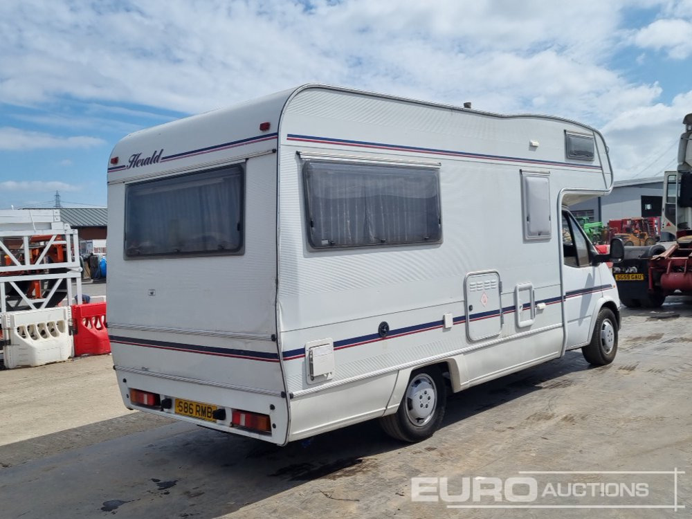 Ford Herald 5 Speed 3 Birth Motor Home, W/C, Cooker - Кемпер ван: снимка 5 Ford Herald 5 Speed 3 Birth Motor Home, W/C, Cooker - Кемпер ван: снимка 5