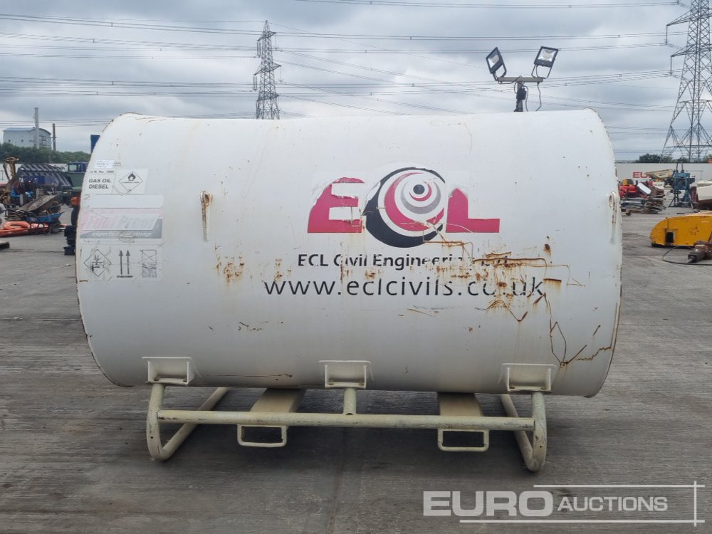 Fuel Proof 3000 Litre Bunded Fuel Bowser - Резервоар за съхранение: снимка 2 Fuel Proof 3000 Litre Bunded Fuel Bowser - Резервоар за съхранение: снимка 2
