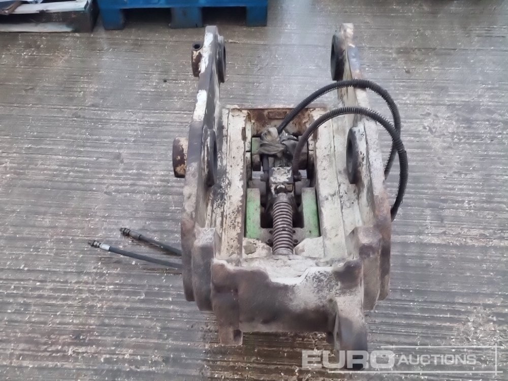 Geith Hydraulic Double Lock Quick Hitch 80mm Pin to suit 20 Ton Excavator - Бързо сменник: снимка 4 Geith Hydraulic Double Lock Quick Hitch 80mm Pin to suit 20 Ton Excavator - Бързо сменник: снимка 4