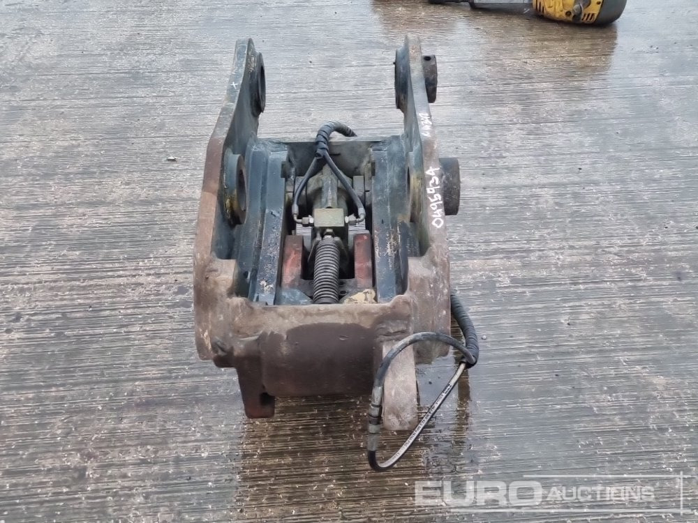 Geith Hydraulic Double Lock Quick Hitch 80mm Pin to suit 20 Ton Excavator - Бързо сменник: снимка 4 Geith Hydraulic Double Lock Quick Hitch 80mm Pin to suit 20 Ton Excavator - Бързо сменник: снимка 4