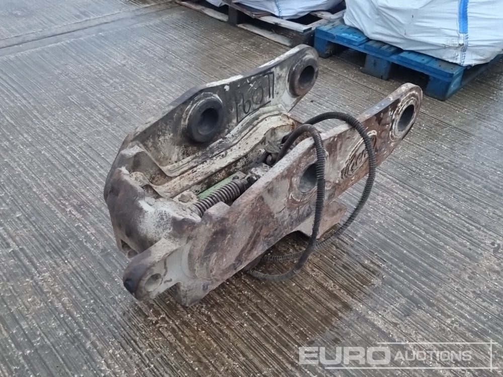 Geith Hydraulic Double Lock Quick Hitch 80mm Pin to suit 20 Ton Excavator - Бързо сменник: снимка 5 Geith Hydraulic Double Lock Quick Hitch 80mm Pin to suit 20 Ton Excavator - Бързо сменник: снимка 5