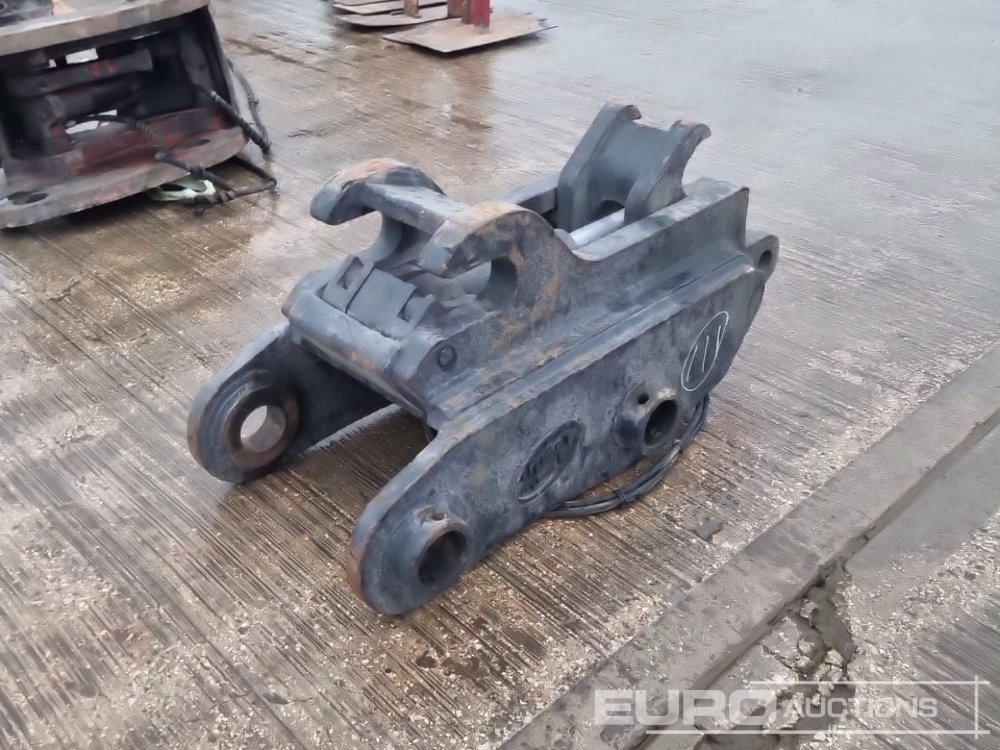 Geith Hydraulic Quick Hitch 80mm Pin to suit 20 Ton Excavator - Бързо сменник: снимка 1 Geith Hydraulic Quick Hitch 80mm Pin to suit 20 Ton Excavator - Бързо сменник: снимка 1