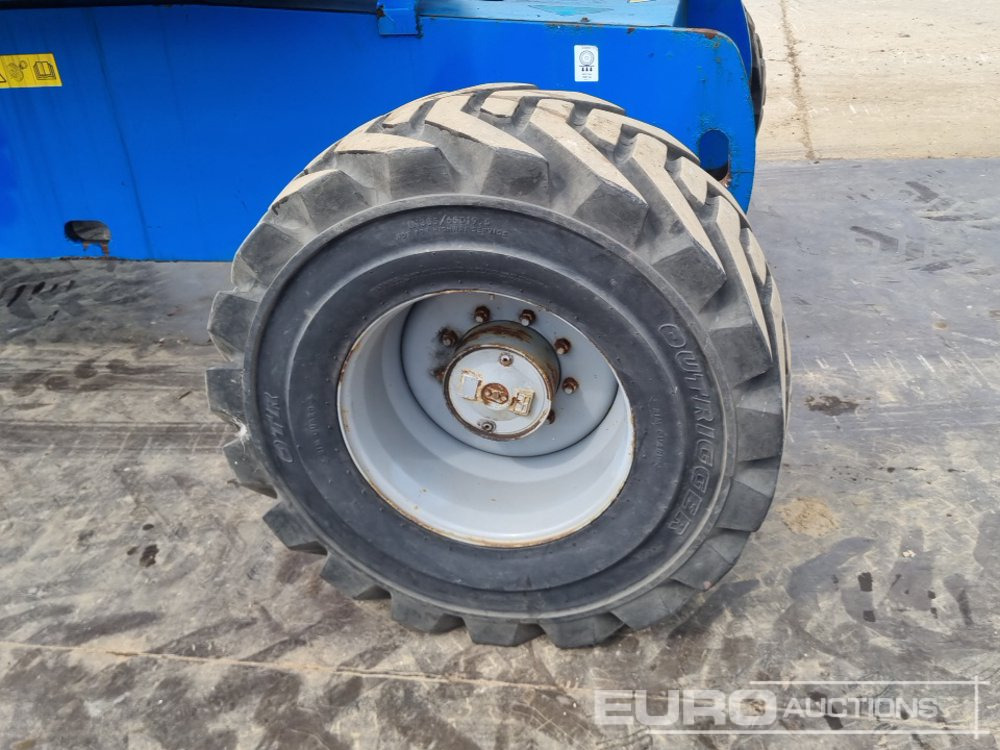 Работна площадка Genie Z60/34: снимка 11
