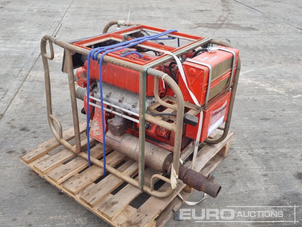 Godiva 3.5"Waterpump, 4 Cylinder Engine - Водна помпа: снимка 3 Godiva 3.5"Waterpump, 4 Cylinder Engine - Водна помпа: снимка 3
