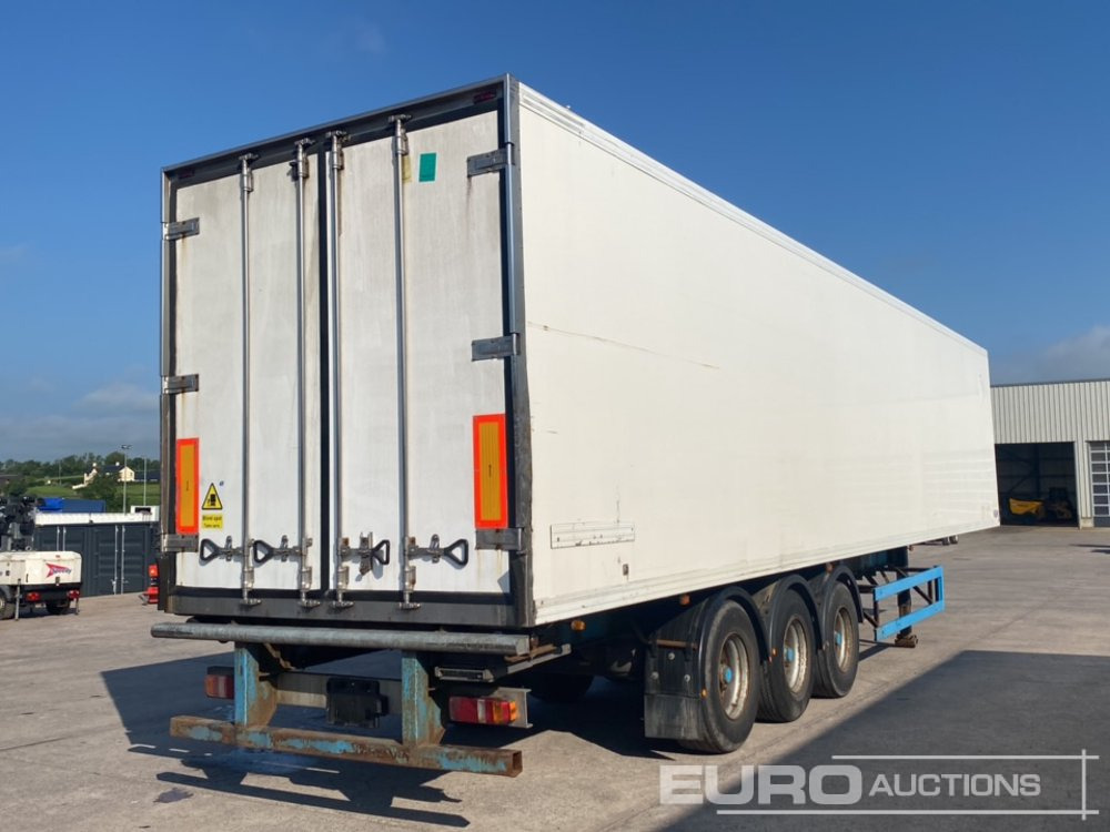 Gray & Adams 45' Tri Axle Fridge Trailer, BPW Axles (No Equipment) - Затворена каросерия полуремарке: снимка 5 Gray & Adams 45' Tri Axle Fridge Trailer, BPW Axles (No Equipment) - Затворена каросерия полуремарке: снимка 5