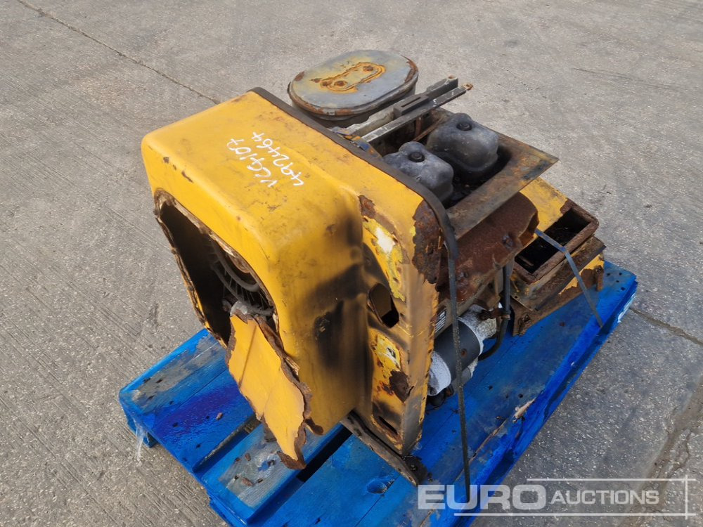 Hatz 2 Cylinder Engine - Двигател: снимка 5 Hatz 2 Cylinder Engine - Двигател: снимка 5