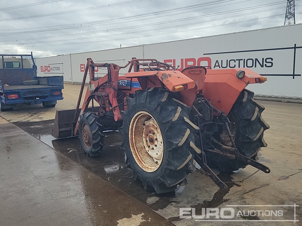Hinomoto E324 - Малък трактор: снимка 3 Hinomoto E324 - Малък трактор: снимка 3