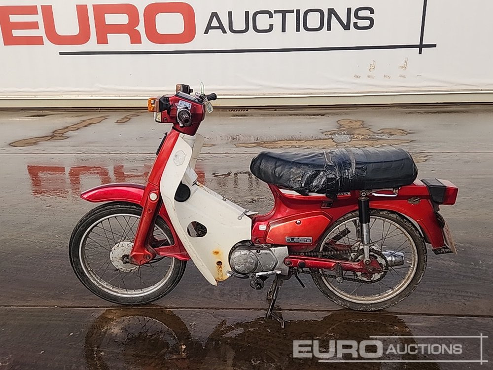 Honda Cub 90 Moped - Мотоциклет: снимка 2 Honda Cub 90 Moped - Мотоциклет: снимка 2