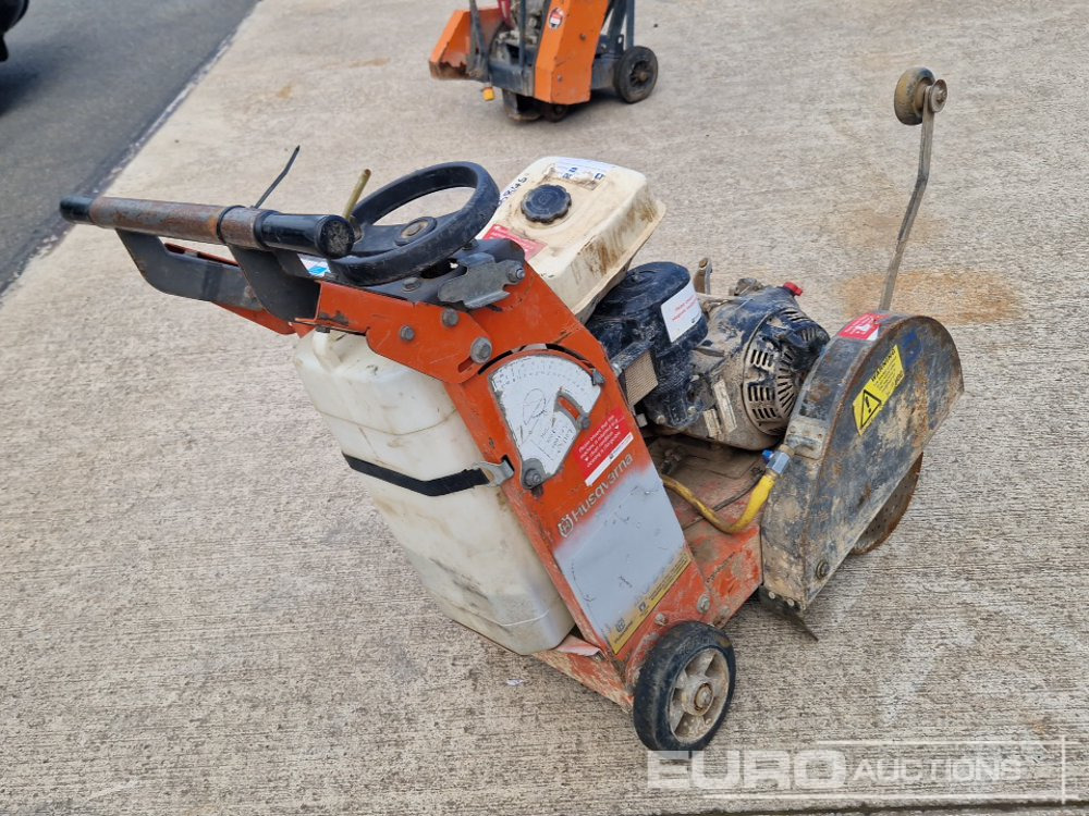 Husqvarna FS400LV Petrol Road Saw, Honda Engine (Spares) - Техника за слагане на асфалт: снимка 5 Husqvarna FS400LV Petrol Road Saw, Honda Engine (Spares) - Техника за слагане на асфалт: снимка 5