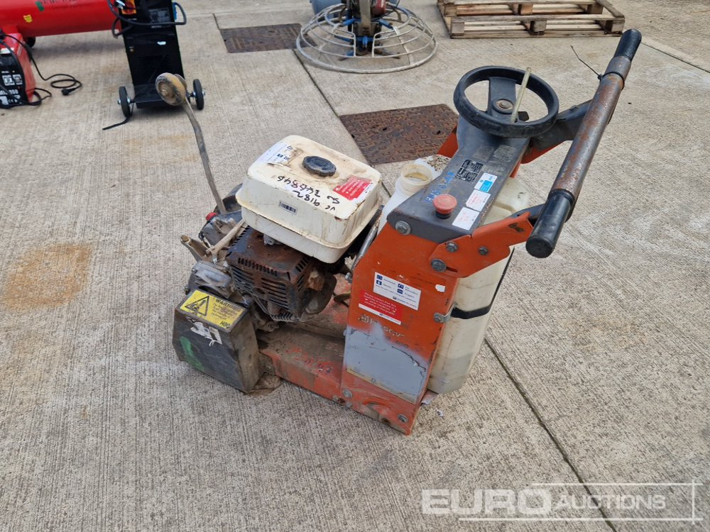 Husqvarna FS400LV Petrol Road Saw, Honda Engine (Spares) - Техника за слагане на асфалт: снимка 3 Husqvarna FS400LV Petrol Road Saw, Honda Engine (Spares) - Техника за слагане на асфалт: снимка 3