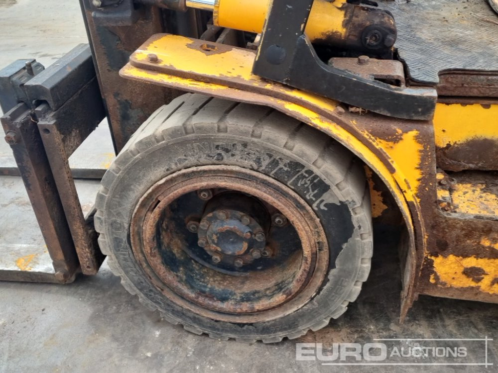 Мотокар Hyundai HDF30-5: снимка 9