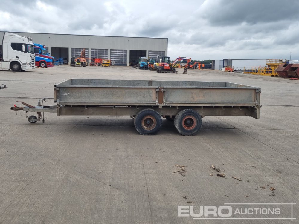 Ifor Williams LL146G 3.5 Ton Twin Axle Drop Side Plant Trailer - Ремарке за строителна техника: снимка 2 Ifor Williams LL146G 3.5 Ton Twin Axle Drop Side Plant Trailer - Ремарке за строителна техника: снимка 2