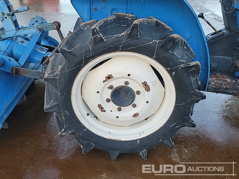 Малък трактор Iseki TL2101: снимка 11 Малък трактор Iseki TL2101: снимка 11