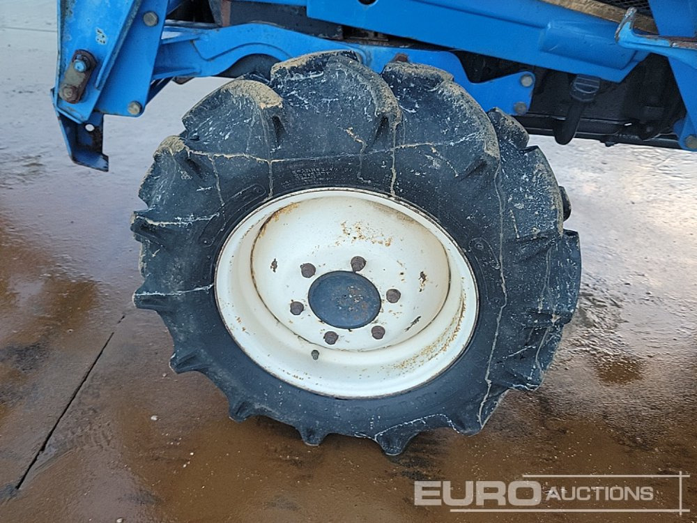 Малък трактор Iseki TL2101: снимка 9 Малък трактор Iseki TL2101: снимка 9