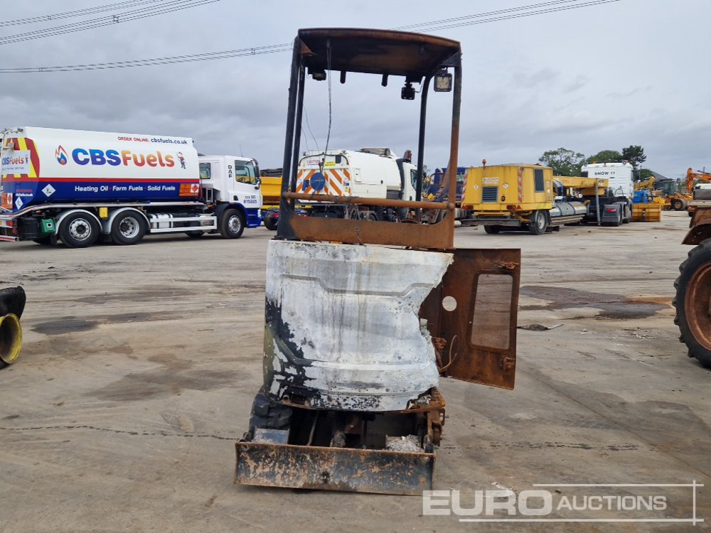 JCB 16C-1 - Мини багер: снимка 4 JCB 16C-1 - Мини багер: снимка 4