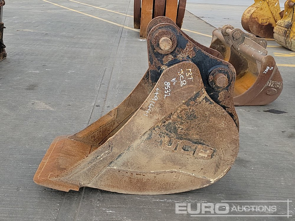 JCB 24" Digging Bucket 65mm Pin to suit 13 Ton Excavator - Кофа: снимка 2 JCB 24" Digging Bucket 65mm Pin to suit 13 Ton Excavator - Кофа: снимка 2