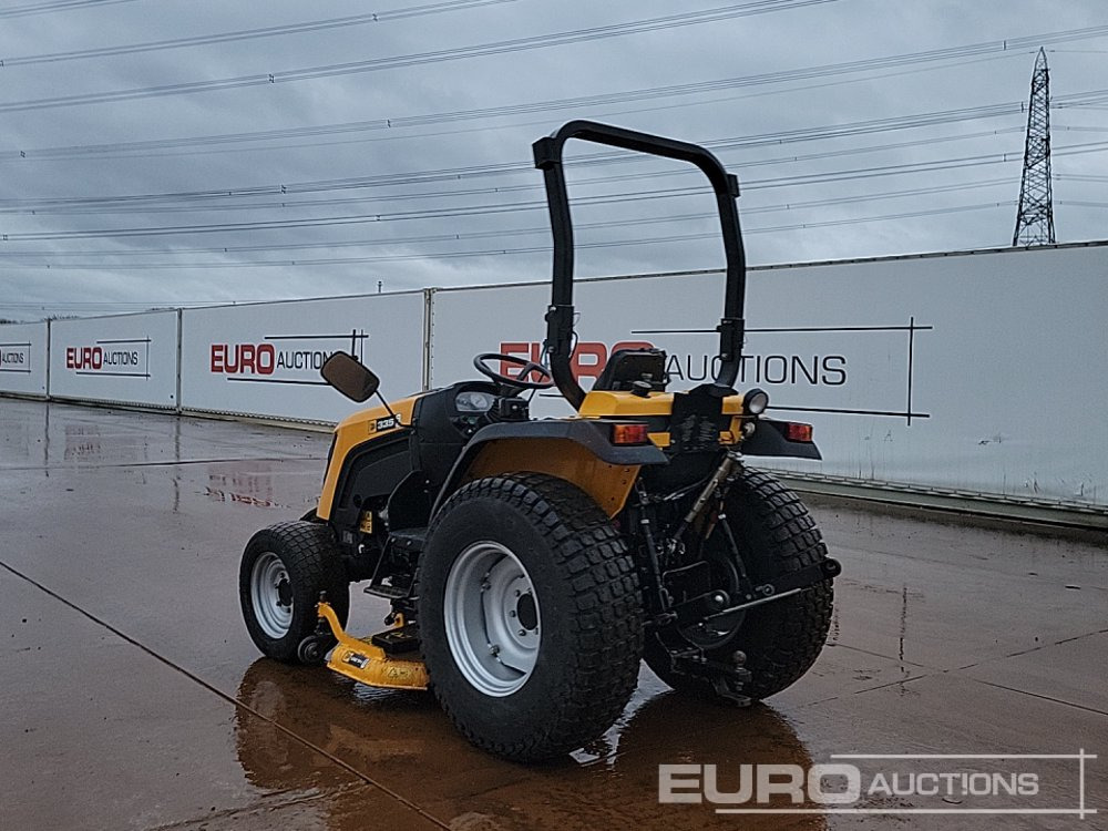 JCB 335HST - Малък трактор: снимка 3 JCB 335HST - Малък трактор: снимка 3