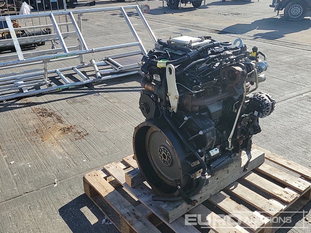 JCB 4 Cylinder Engine - Двигател: снимка 3 JCB 4 Cylinder Engine - Двигател: снимка 3