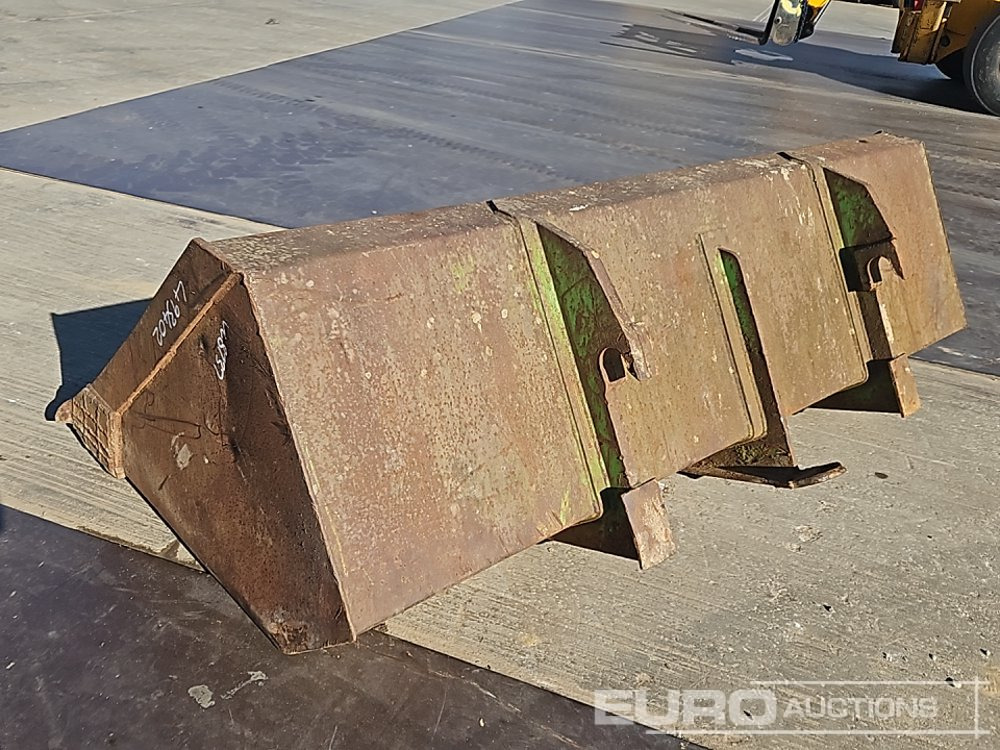 JCB 92" Loading Bucket to suit Telehandler - Кофа: снимка 3 JCB 92" Loading Bucket to suit Telehandler - Кофа: снимка 3