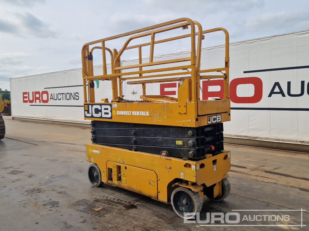 JCB Electric Scissor Lift, Non Marking Tyres - Работна площадка: снимка 3 JCB Electric Scissor Lift, Non Marking Tyres - Работна площадка: снимка 3