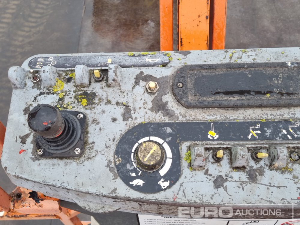 Работна площадка JLG 450AJ: снимка 35