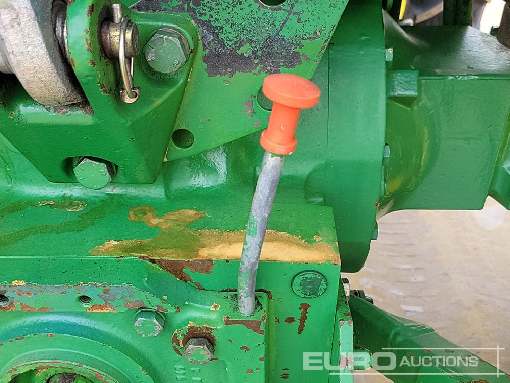 Трактор John Deere 2250: снимка 22