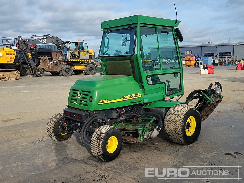 John Deere 3235B - Косачка за трева: снимка 5 John Deere 3235B - Косачка за трева: снимка 5