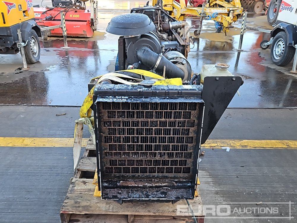 John Deere 4 Cylinder Engine, Pump - Двигател: снимка 4 John Deere 4 Cylinder Engine, Pump - Двигател: снимка 4