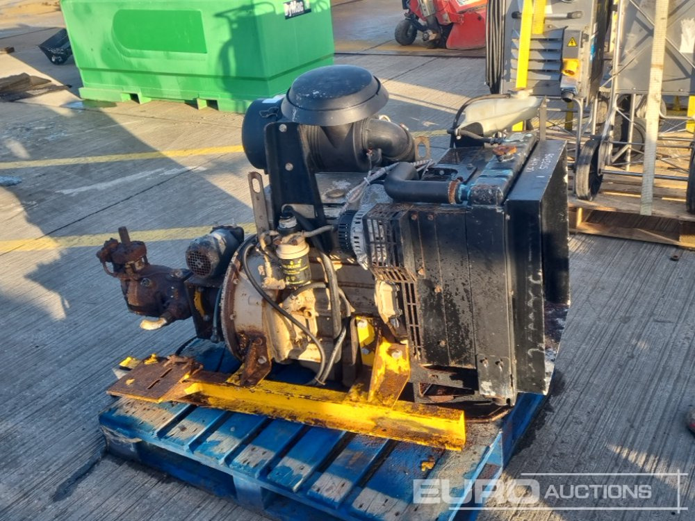 John Deere 4 Cylinder Engine, Pump - Двигател: снимка 2 John Deere 4 Cylinder Engine, Pump - Двигател: снимка 2