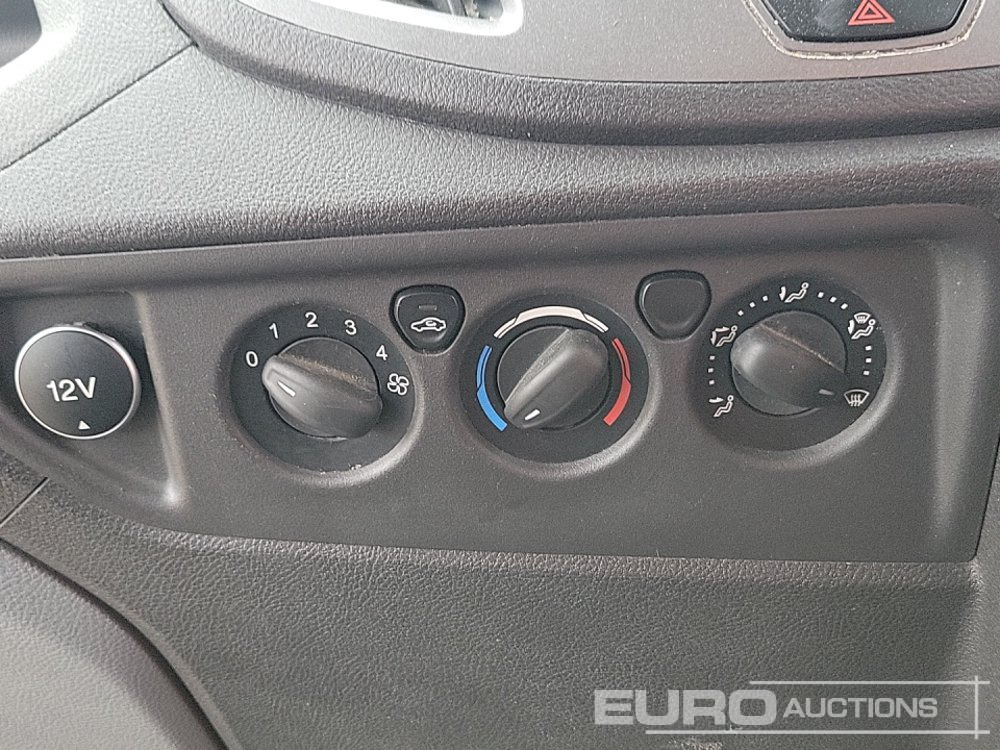 Комунална/ Специална техника, Лекотоварен автомобил 2015 Ford Transit 350: снимка 34