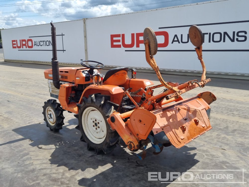 Kubota B1500 - Малък трактор: снимка 3 Kubota B1500 - Малък трактор: снимка 3