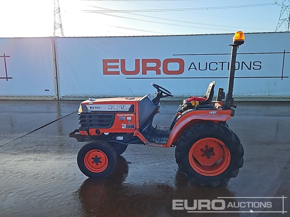 Kubota G2100 - Малък трактор: снимка 2 Kubota G2100 - Малък трактор: снимка 2