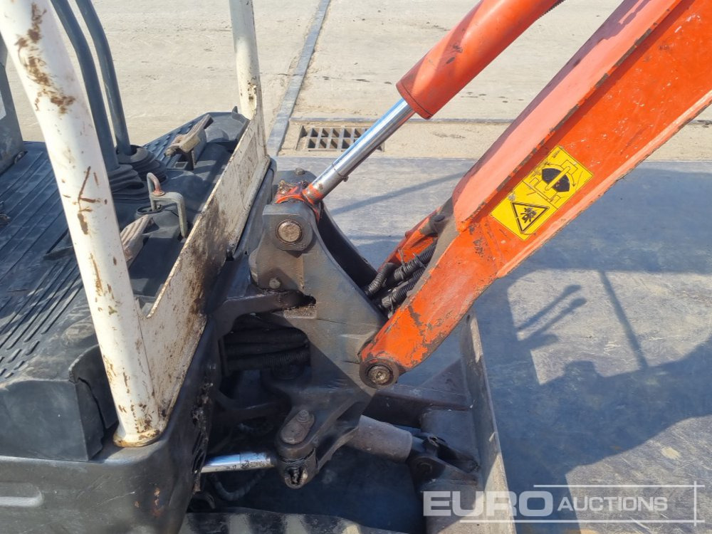 Мини багер Kubota KX36-3: снимка 19