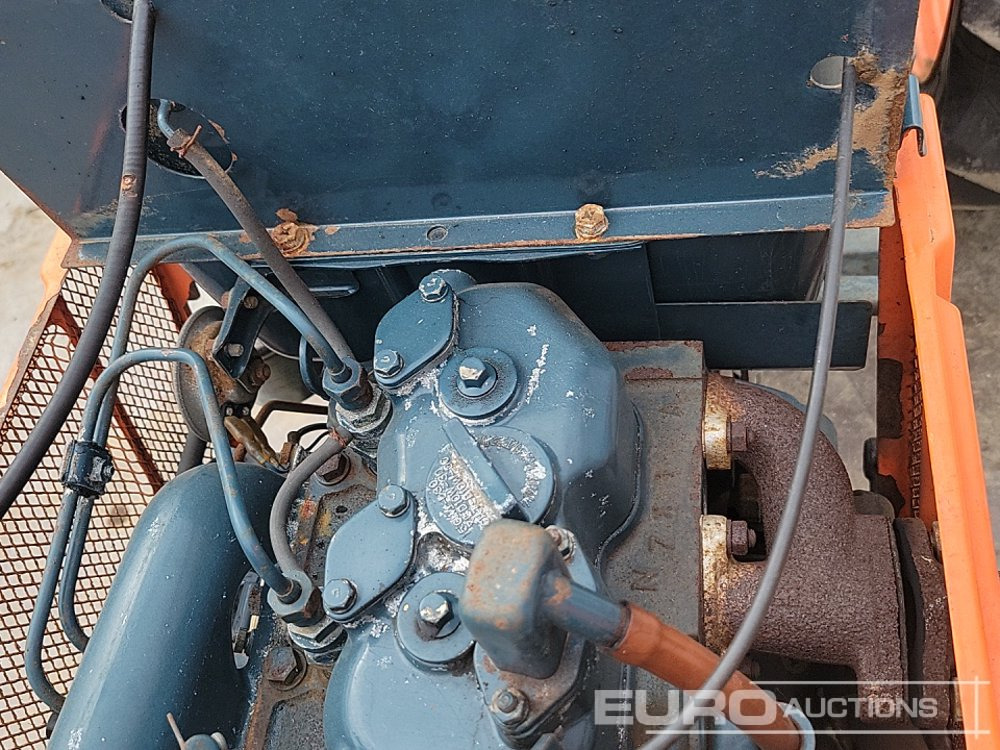 Малък трактор Kubota L1801: снимка 16 Малък трактор Kubota L1801: снимка 16