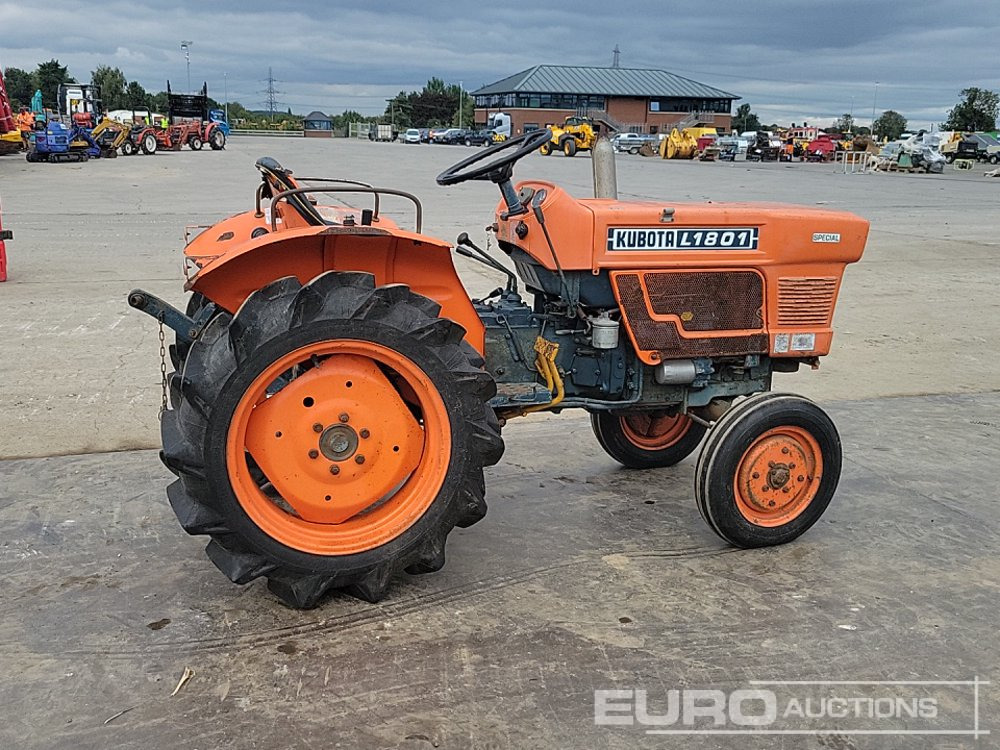 Малък трактор Kubota L1801: снимка 6 Малък трактор Kubota L1801: снимка 6