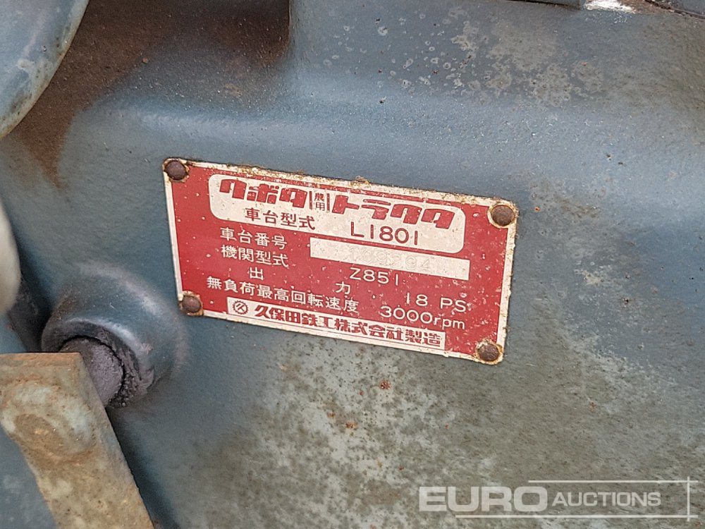 Малък трактор Kubota L1801: снимка 35 Малък трактор Kubota L1801: снимка 35