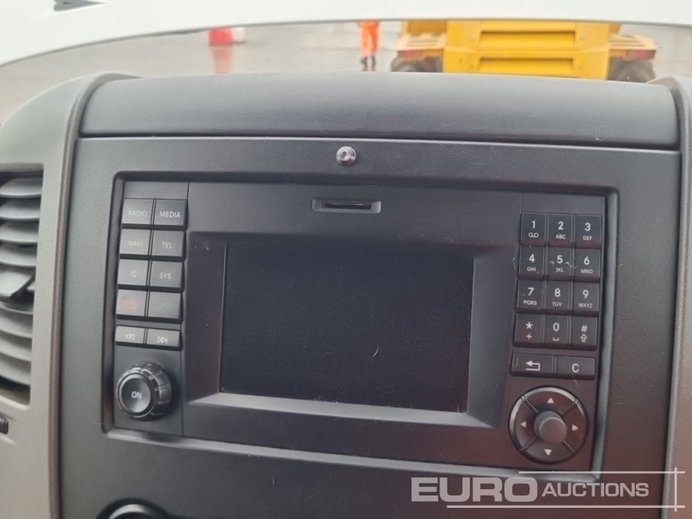 Лекотоварен автомобил 2015 Volkswagen Crafter: снимка 29