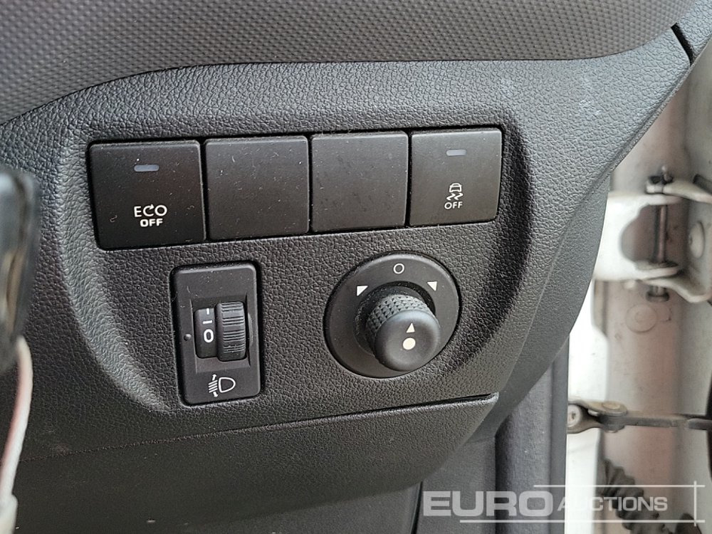 Лекотоварен автомобил 2016 Citreon Berlingo: снимка 30