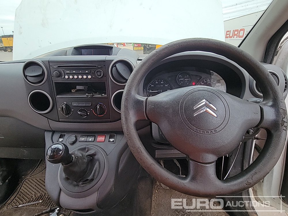 Лекотоварен автомобил 2016 Citreon Berlingo: снимка 29