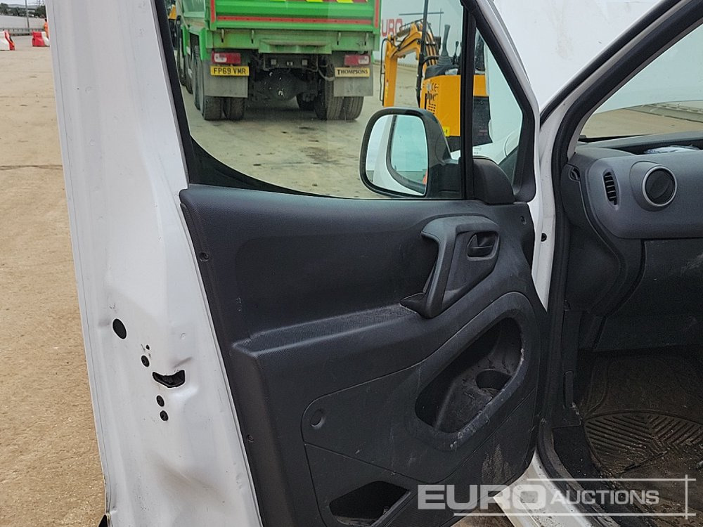 Лекотоварен автомобил 2016 Citreon Berlingo: снимка 24